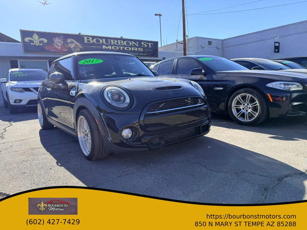 2017 MINI Cooper S's photo